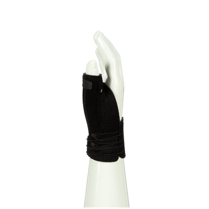 3M™ Futuro™ Deluxe Thumb Stabilizer, Small / Medium